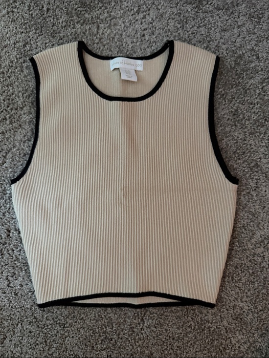 House of Harlow 1960 Tops - House of Harlow Cream Ribbed cropped Tank with Black Trim